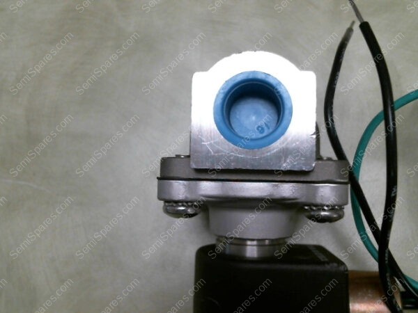 CE1672-P01 | GC VALVES 2-WAY SOLENOID VALVE, 240/60-220/50 VOLTS/HZ