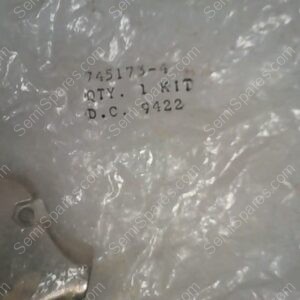 745173-4 | CABLE CLAMP KIT, SZ 3, HOOD D-SUB