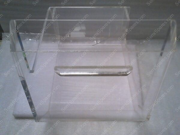 13-8892-402 | COVER, BULKHD INPT STA. CLEAR (CRACKED)