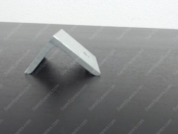 CC-7920-00 | BRKT,E17088010, ANGLE HGR PIPE,17,18