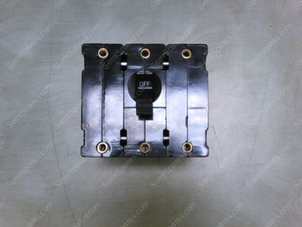 APG666-1-61-153-01 | AIRPAX APG666-1-61-153-01 CIRCUIT BREAKER 15AMPS, MAX 250V, 50/60 HZ, DELAY 61, TRIP AMPS 18.8