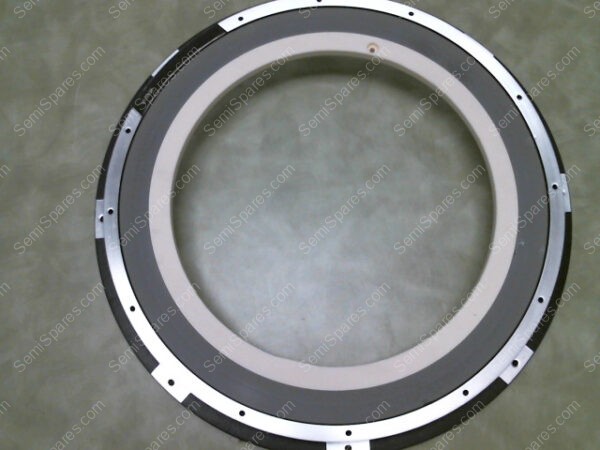 715-013639-009 | CHAMBER RING LAM RESEARCH 839-044157-031 SILIC