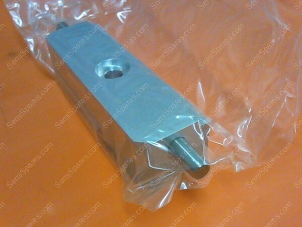 715-052215-001 | PIVOT, INNER GATE