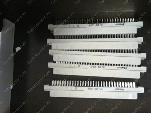 135-096-452/H | 96 POS FEM EURO CARD CONN