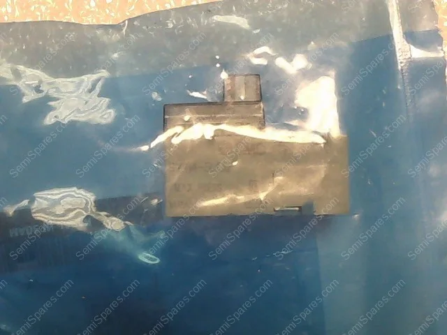 SY114-5LOZ | SMC SY114-5LOZ VALVE, SOL, SY100 SOLENOID VALVE