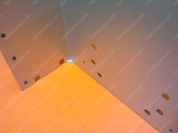 130385000 | TRAY, 17"MONITOR