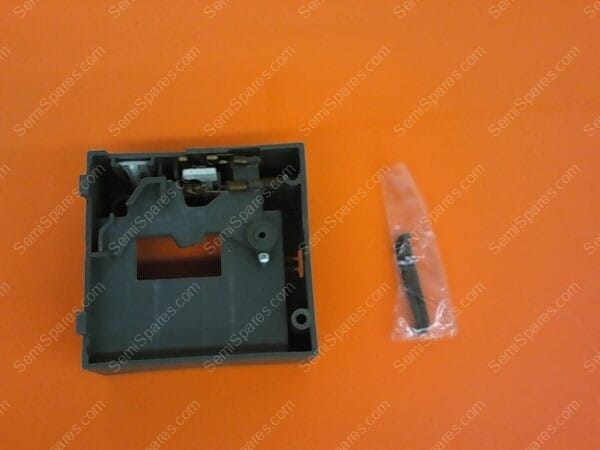 670-097576-001 | CKT BRKR,LOCKOUT FACEPLATE,S3