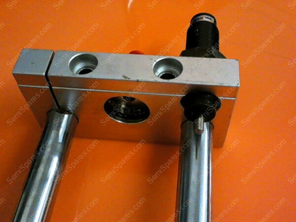 NCDY2S15H-0600 | SMC MAGNETICALLY COUPLED AIR CYLINDER 5 8 BORE 15 STROKE NCDY2S15H-0600