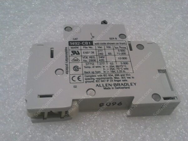 670-093938-104 | CB,DIN R MT,4 AMPS 1 POLE
