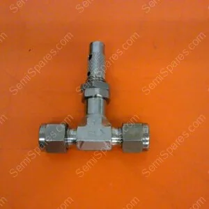 152453 SS-SS4 | STAINLESS STEEL LOW FLOW ANGLE PATTERN METERING VALVE, 1/4"