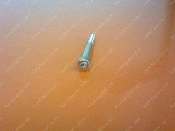 SC-5563-00 | SCREW CAP SKT HD 6-32X1.75L 3690