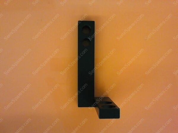715-370512-002 | BRKT,PVT,OUTER LEFT SD