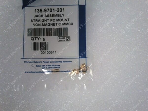 135-9701-201 | MMCX CONNECTOR JACK, FEMALE SOCKET 50 OHMS THROUGH HOLE SOLDER