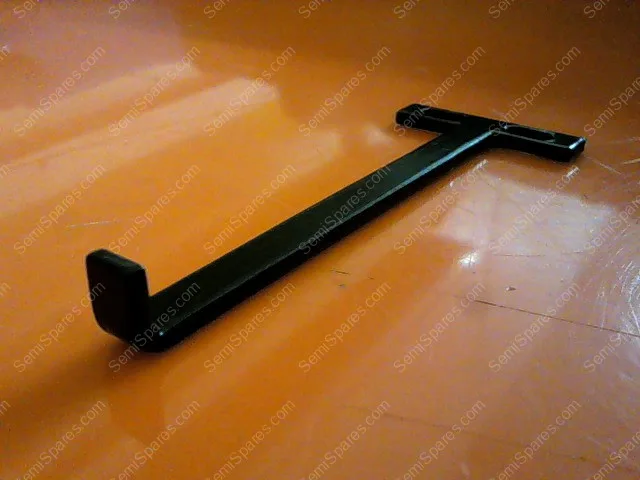 002-000064-001 | GASONICS/INTERNATIONAL FLAG, ARM ASSY