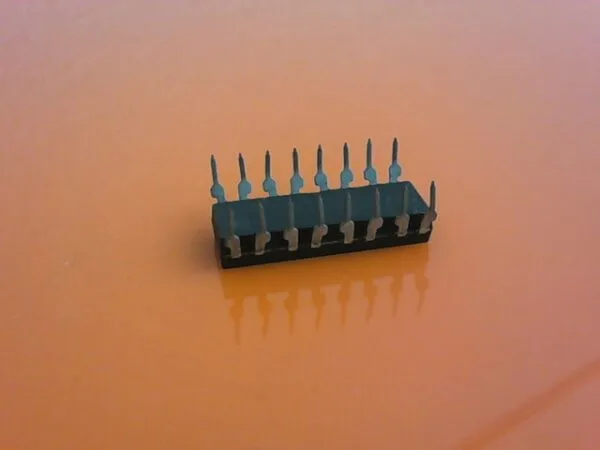 631-005464-001 | IC QUAD OPTOISOLATOR - Image 2