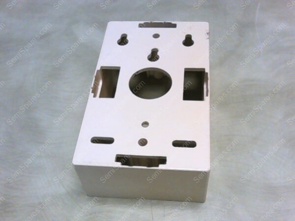 41777 | SINGE GANG, SURFACE MOUNT SURFACE MOUNT BACKBOX, IVORY
