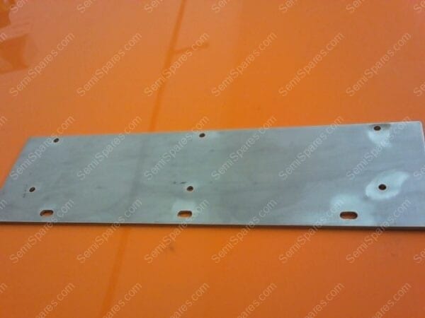 714-056277-001 | COVER, CABLE TRAY