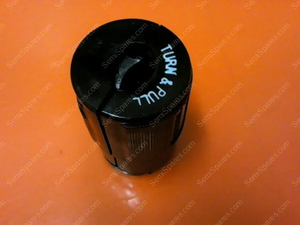 HBL7464V | HUBBELL VALISE CONNECTOR BODY 15A-125V A.C OR D.C 2 WIRE POLARIZED NEMA ML1-R