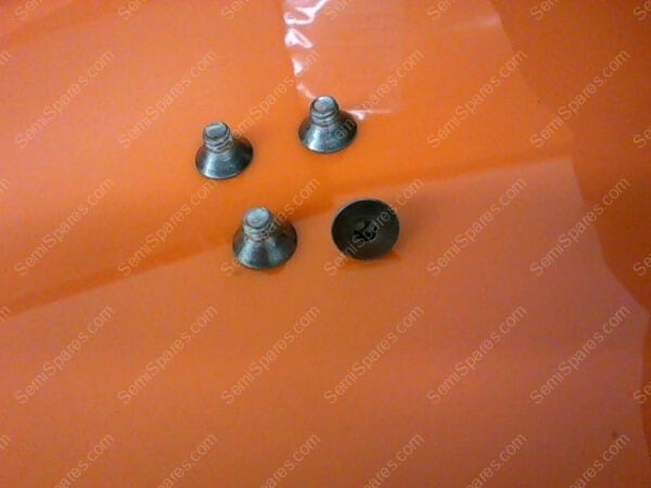 720-000952-004 | SCR, FLH, SKT, 10-32