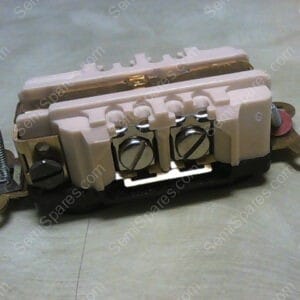 5262BLB | HUBBELL SPECIFICATION GRADE DUPLEX RECEPTACLE 2 POLE WIRE, 15AMP 125 VAC OR DC, NEMA 5-15R