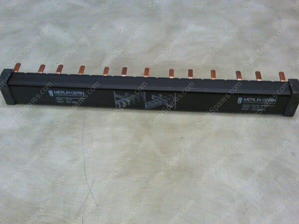 500V-IEC 664 | MERLIN GERIN 500V-IEC 664 TERMINAL STRIP T69301