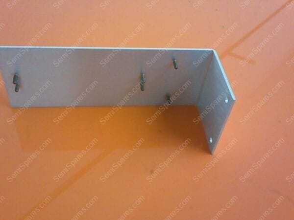714-110145-001 | BRKT,BUS,BAR,RELAY