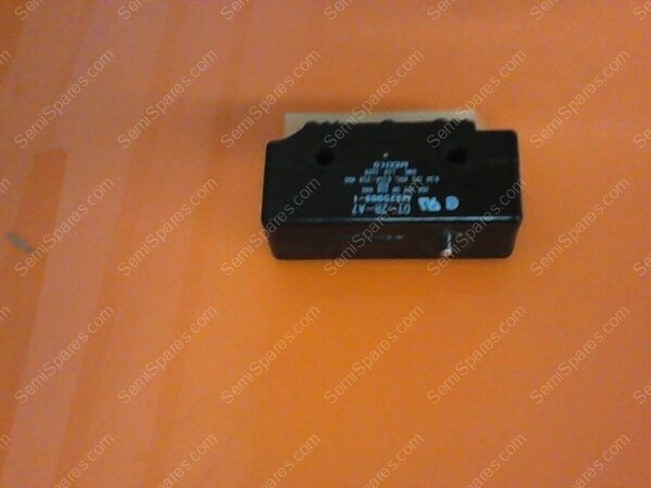 MS-3560-00 | SWITCH, SNAP,MICROSWITCH,DT-2R-A7,774299