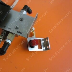 714-130072-001 | BRKT,LCT,COV PL,VAC GEN