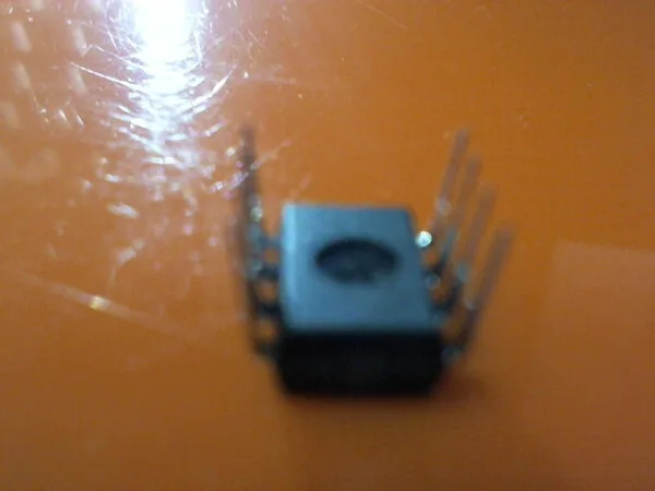 TLC272BCP | INTEGRATED CIRCUITS, OPERATIONAL AMPLIFIER, 2 FUNCTION, 3000UV OFFSERT MAX, CMOS, PDIP-8, TLC272BCP - Image 2