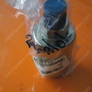 CF-8900-00 | QUICK DISCON, SS-QTM8-B-8PM, FEMALE SS