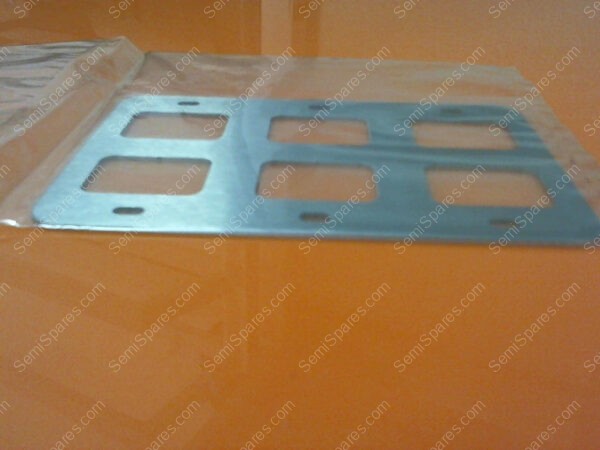 714-006713-002 | COV,OUT,AC PWR,IEC320,6CONN
