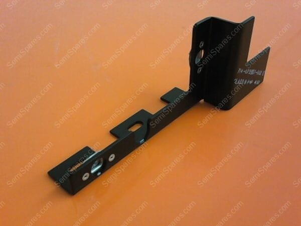 714-075507-002 | BRKT,SPRT,R REAR,TOP COV W/TCP