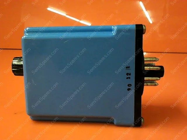 CB-1042B-30 | TIME DELAY ON OPERATE ADJUSTABLE 1.8 TO 180 SEC. CONTACT 10 AMP 240VAC RESISTIVE