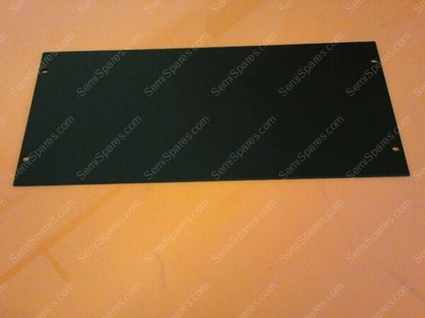 687-097561-005 | PNL,BLANK,5U