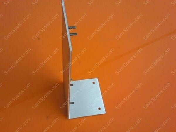 714-110145-001 | BRKT,BUS,BAR,RELAY - Image 2
