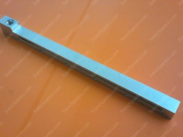 715-021469-001 | PLATE,DIVERTER,AIR CURTAIN,SLO - Image 3