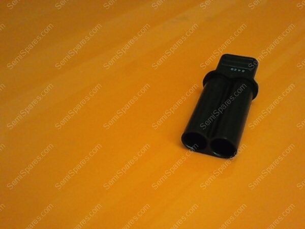 EC-0790-00 | RECEPTACLE,2110000031,UTS