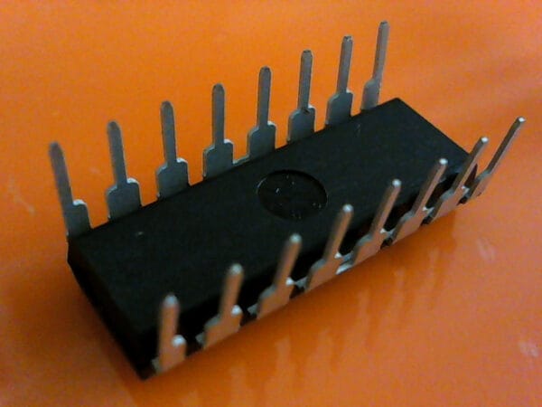 PBL3770AN | PBL 3770A NPN = NJM3770AD3 IC STEPPER MOTOR DRIVER 5-1800mA / 10-45V CASE: DIP-16 - Image 2