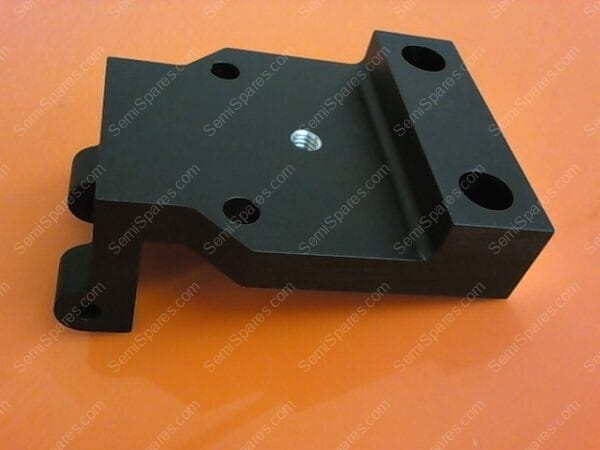 715-440074-002 | BRKT,CATCH,CHMBR TOP LFTR - Image 4