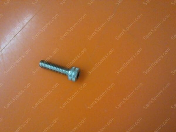 SC-3080-00 | SCREW SST SHSC VENTED C-810, 8-32X5/8