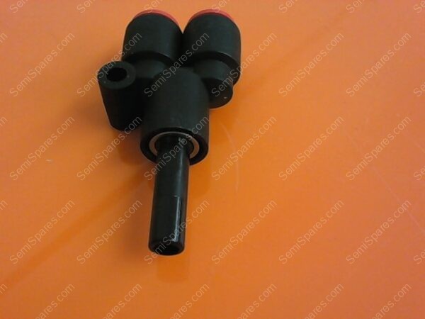920-009546-004 | Y PLUG-IN 1/4 TUBE SIZE