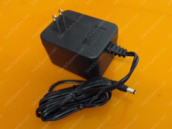 685-520610-001 | MUX XMTR,4-CH,PS/2&PC,ON-SCR - Image 2