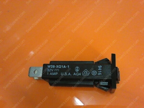 W28-XQ1A-1 | CIRCUIT BREAKER,1A,32V, - Image 2