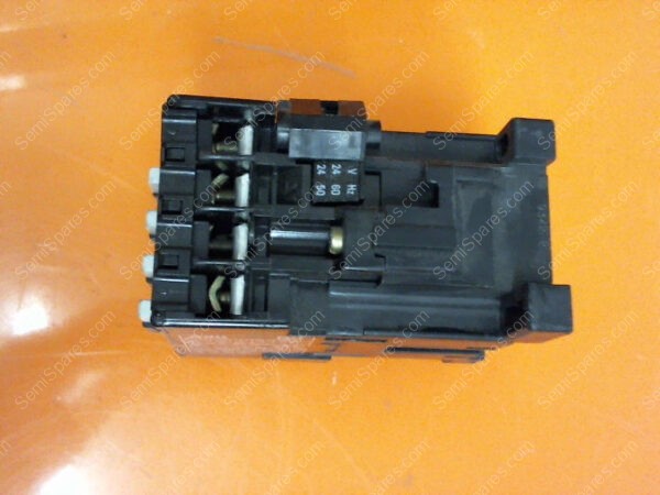 B9-30-10 | CONTACTOR 9A 110/120 VAC COIL