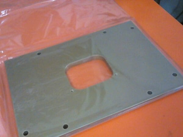 715-490358-101 | PLT,ADAPT,LO-MATCH,HI-FL CHMBR - Image 2