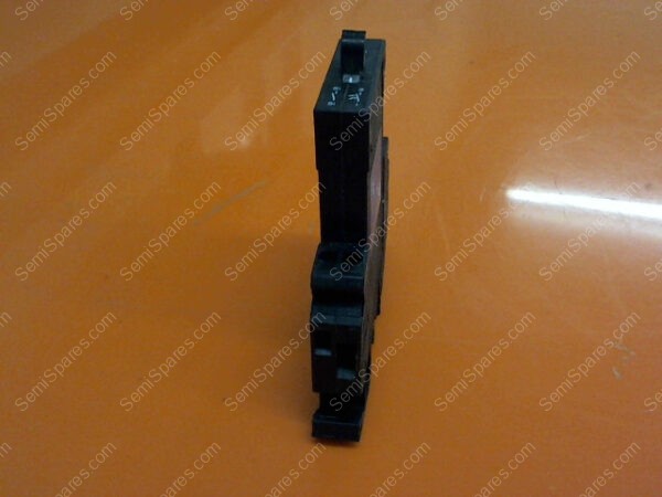 2210-T210-K0MI-HI2I-3A | E-T-A CIRCUIT BREAKER, THERM/MAG, 1 POLE, SCREW TERMINAL,2A - Image 3