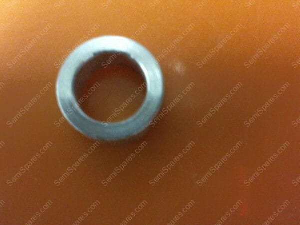 715-015178-001 | SPACER