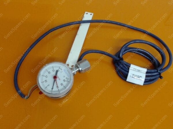 IPS1223000PSIVSF1D | 122 Type 2 Pressure Gauge