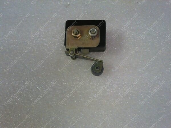 22-304 | LICON 22-304 SNAP ACTION LIMIT SWITCH 10A, 125/250V - Image 2