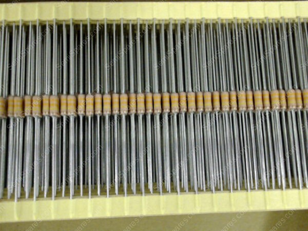 OS2DCD83O1 | RES 330K OHM CARBON FILM 1/2W 5% (PK 2000)